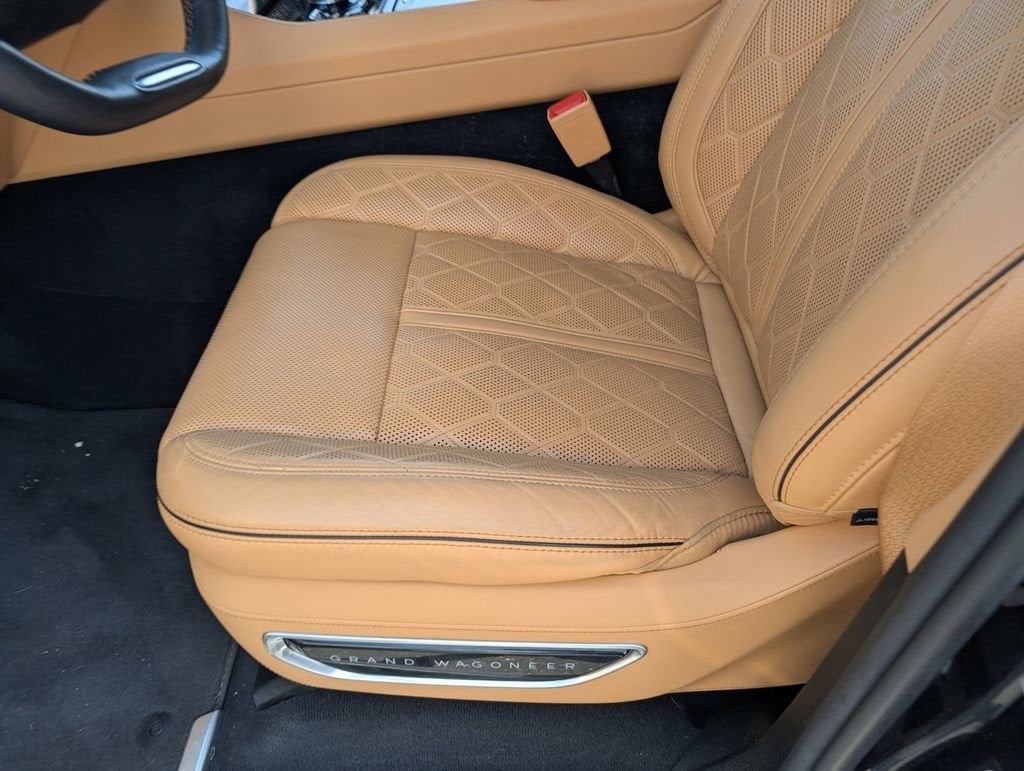2022 Jeep Grand Wagoneer Series III