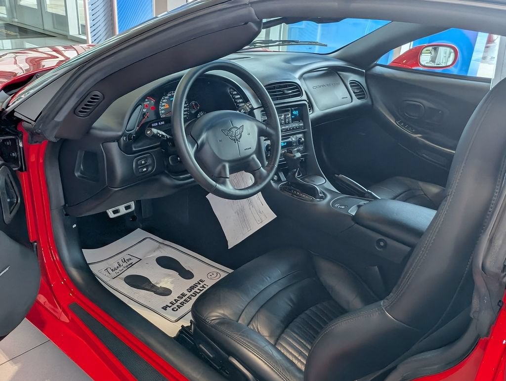 2004 Chevrolet Corvette Base
