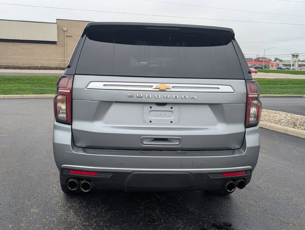 2023 Chevrolet Suburban High Country
