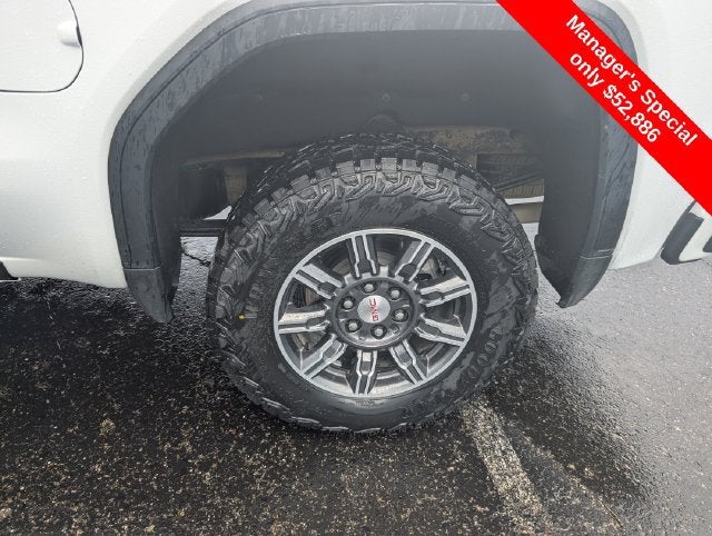 2025 GMC Sierra 1500 AT4
