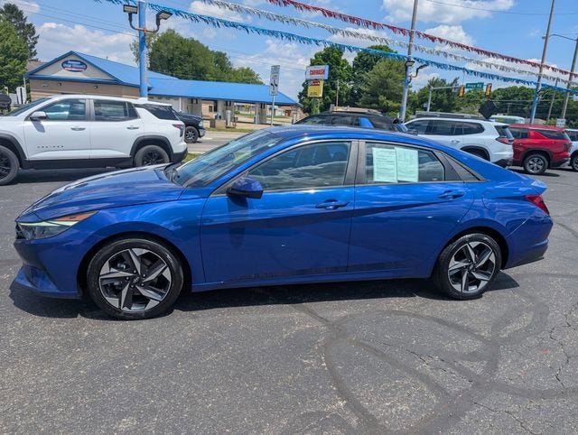 2023 Hyundai Elantra SEL