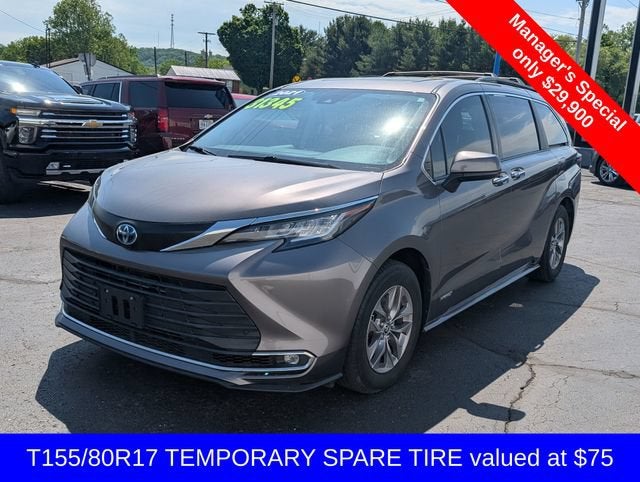 2021 Toyota Sienna XLE