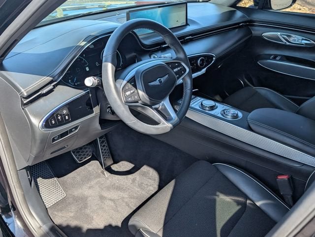 2024 Genesis GV70 2.5T