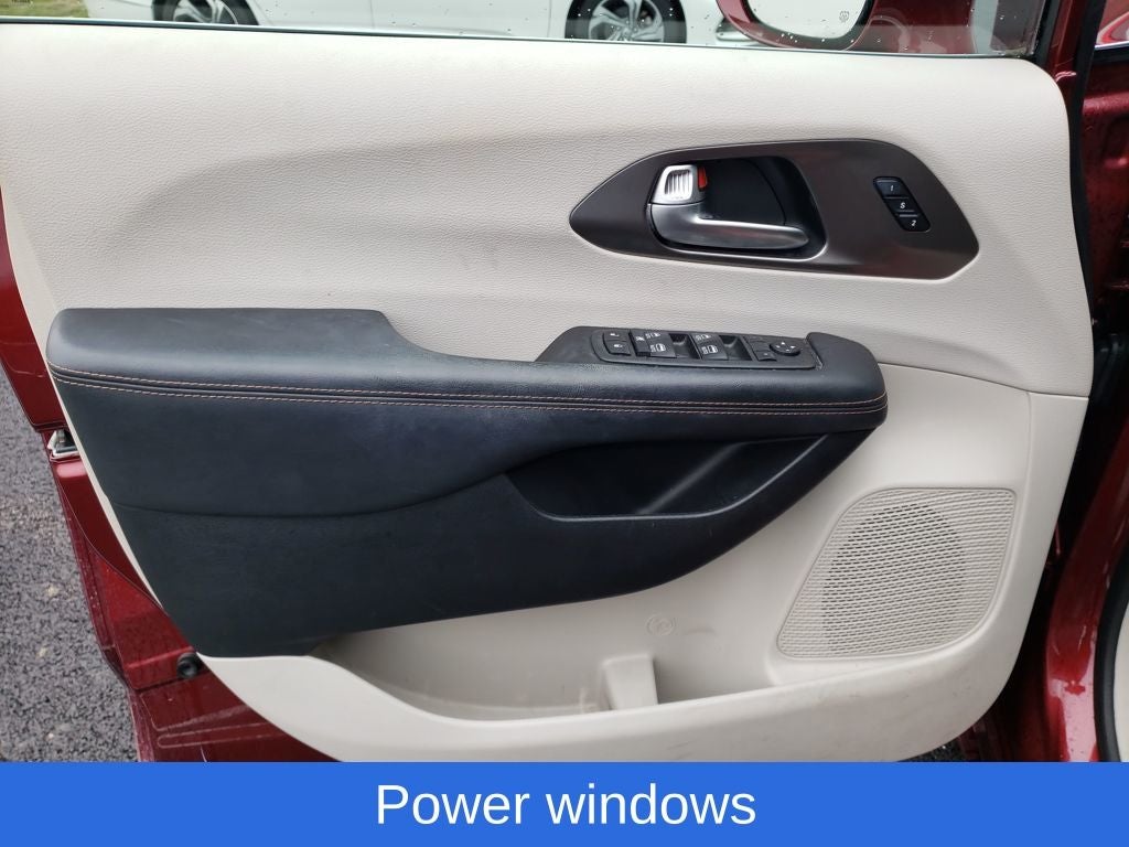 2020 Chrysler Pacifica Touring L Plus