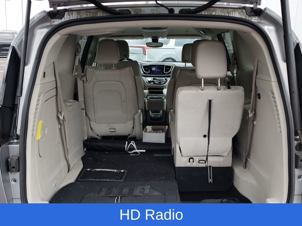 2019 Chrysler Pacifica Hybrid Touring L