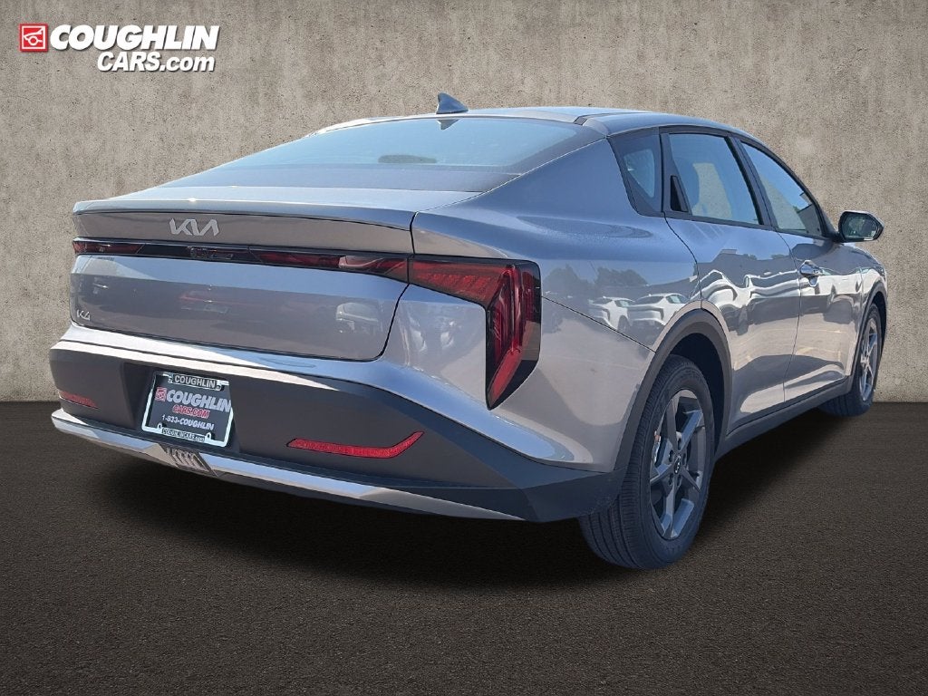 2026 Kia K4 LXS