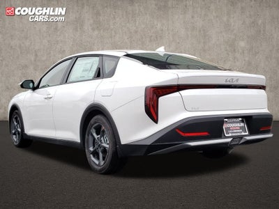 2025 Kia K4 LXS