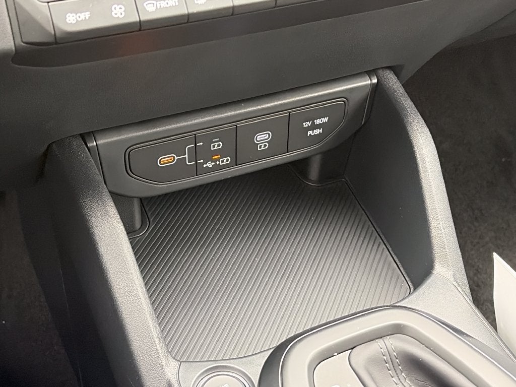 2027 Kia K4 LXS