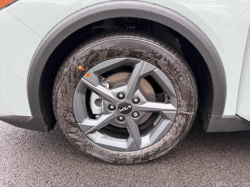 2027 Kia K4 LXS