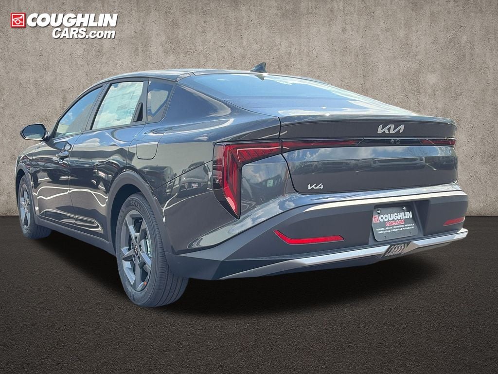 2026 Kia K4 LXS