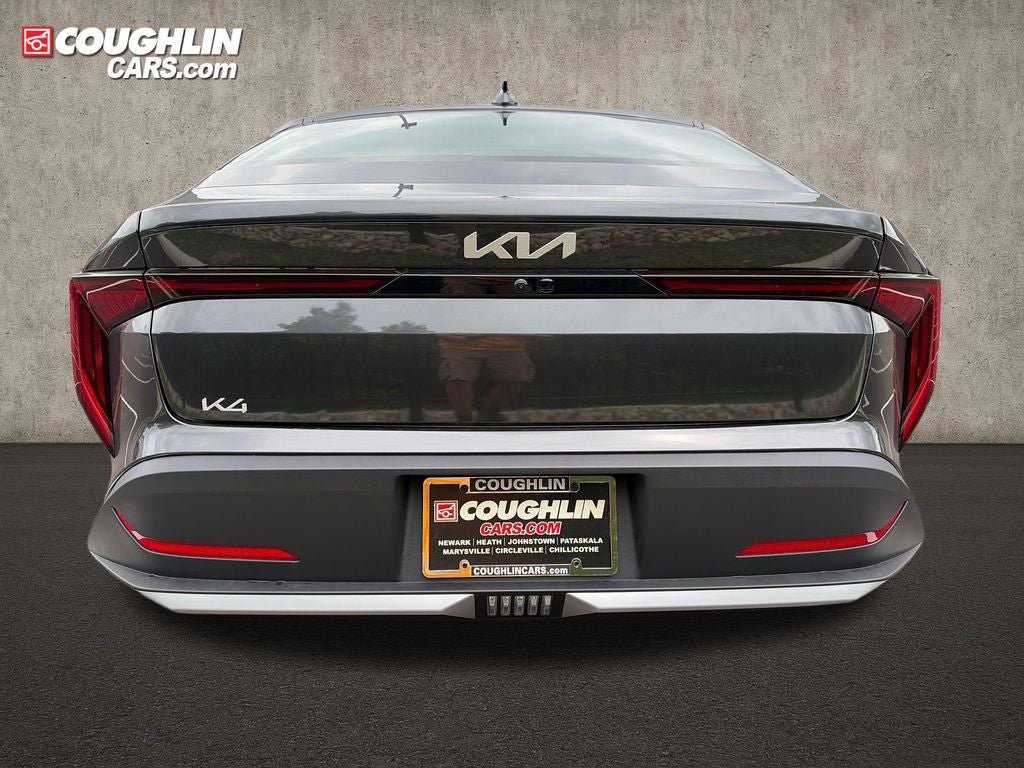 2026 Kia K4 LXS