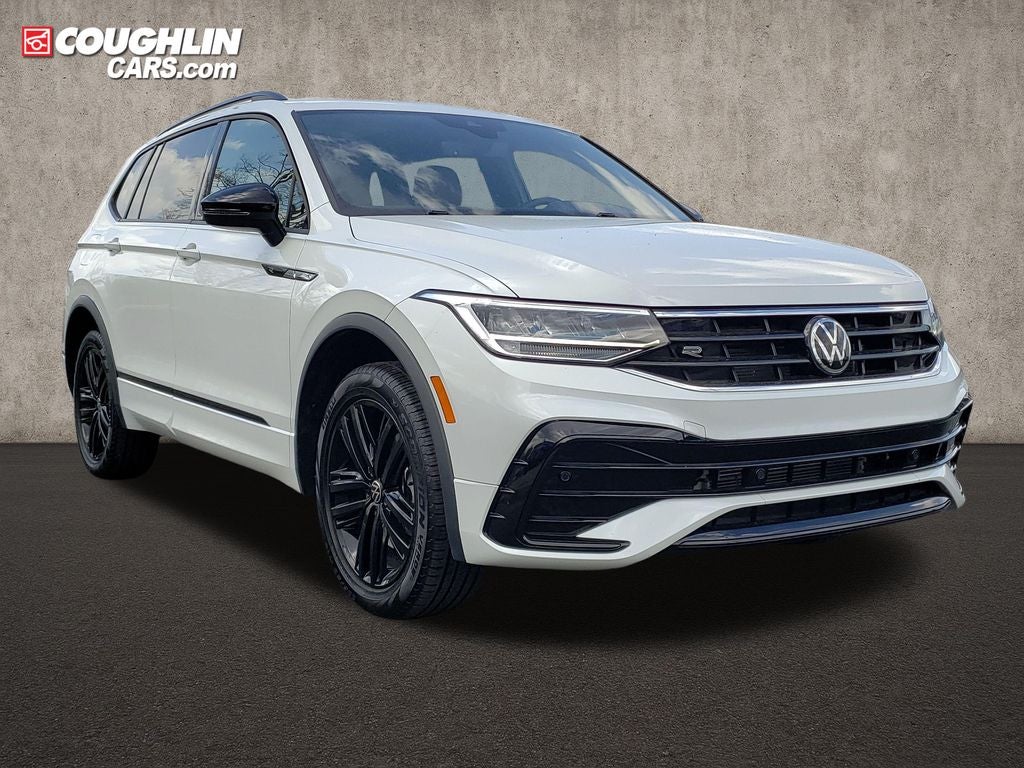 2022 Volkswagen Tiguan SE R-Line Black