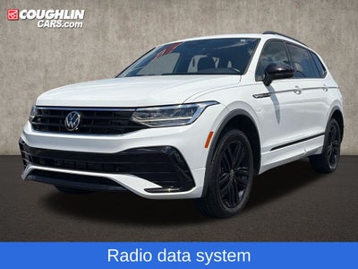 2022 Volkswagen Tiguan SE R-Line Black