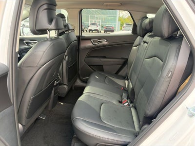 2027 Kia Sportage EX