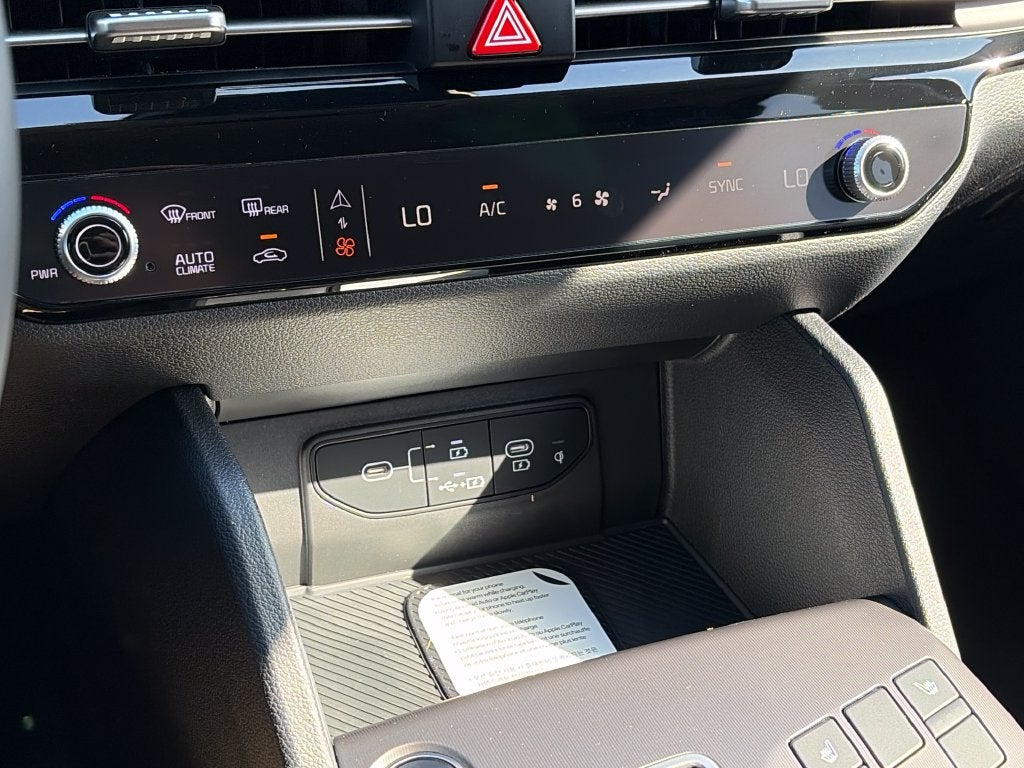2027 Kia Sportage EX