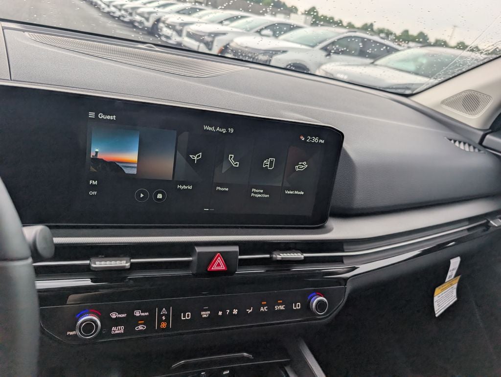 2027 Kia Sportage Hybrid LX