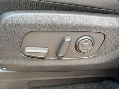 2027 Kia Carnival LXS
