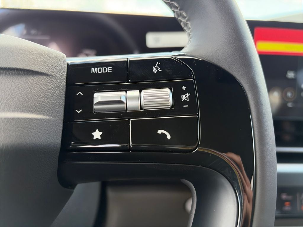 2027 Kia Carnival LXS