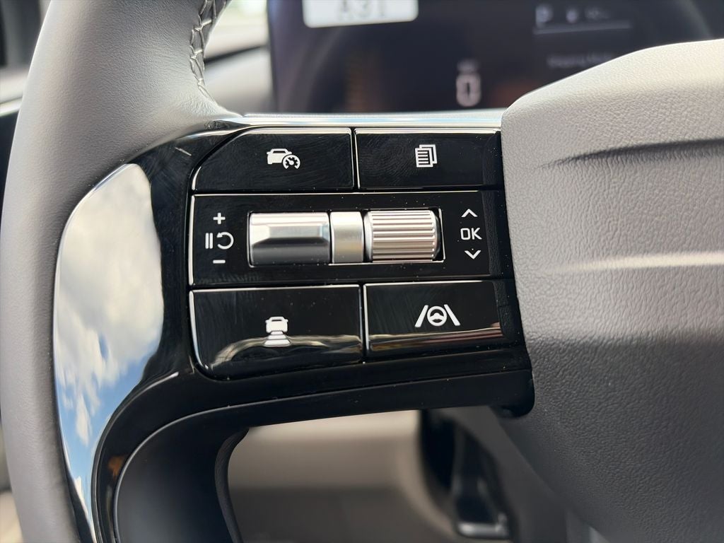 2027 Kia Carnival LXS