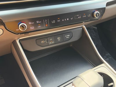 2027 Kia Carnival LXS