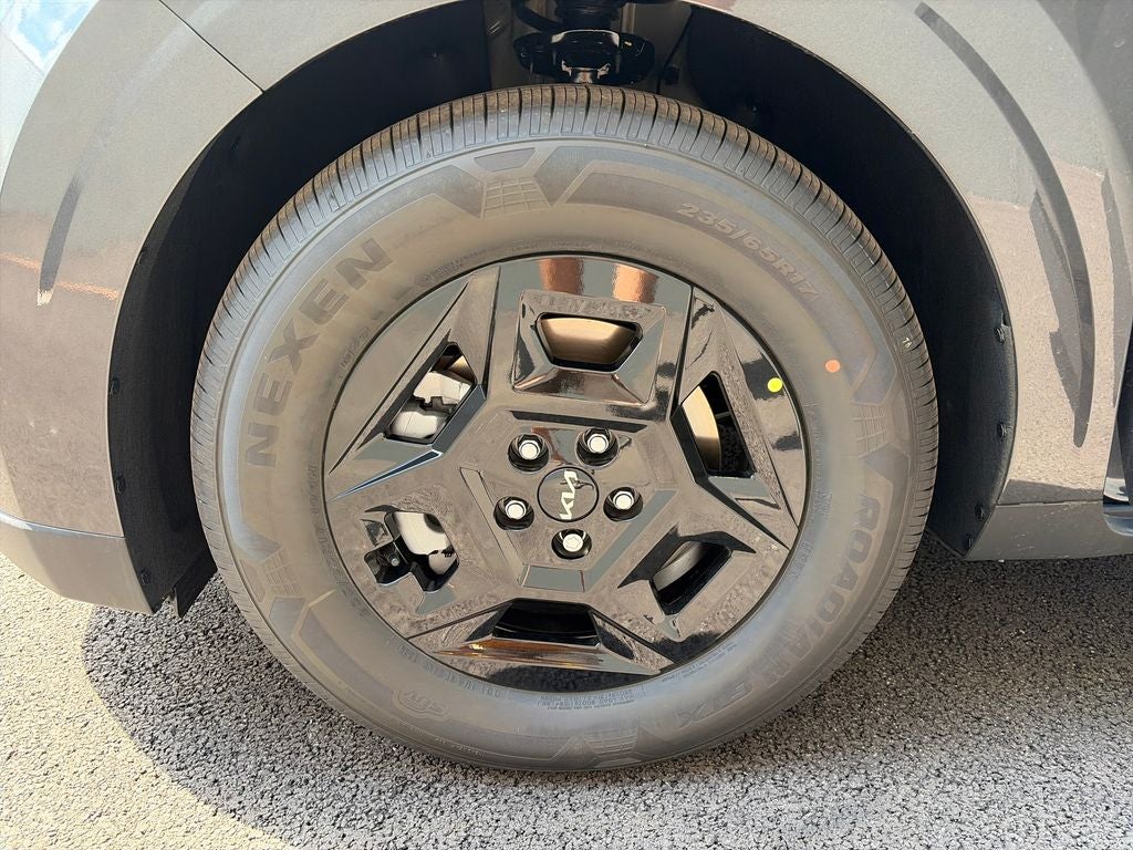 2027 Kia Carnival LXS