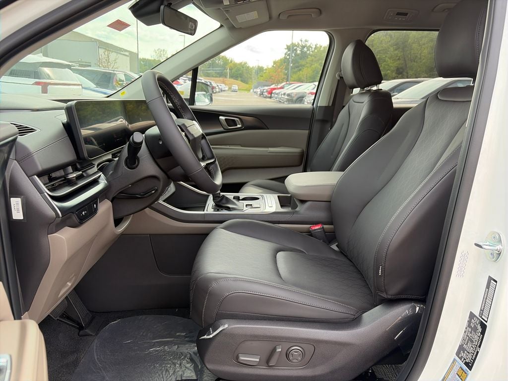2027 Kia Carnival LXS