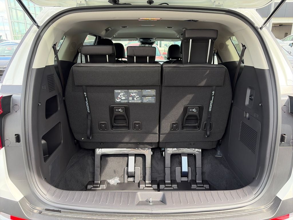 2027 Kia Carnival LXS