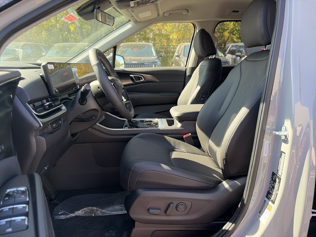 2027 Kia Carnival EX