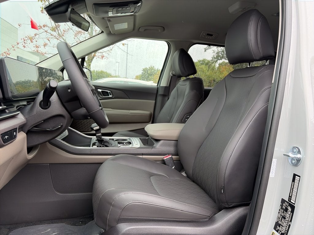 2027 Kia Carnival EX
