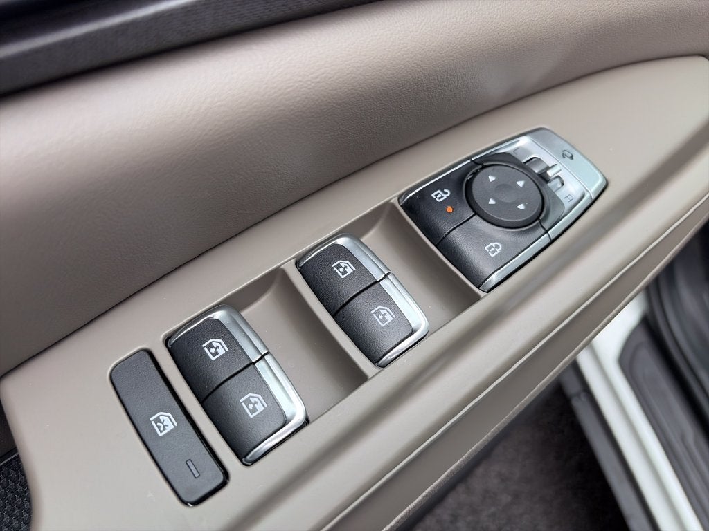 2027 Kia Carnival EX