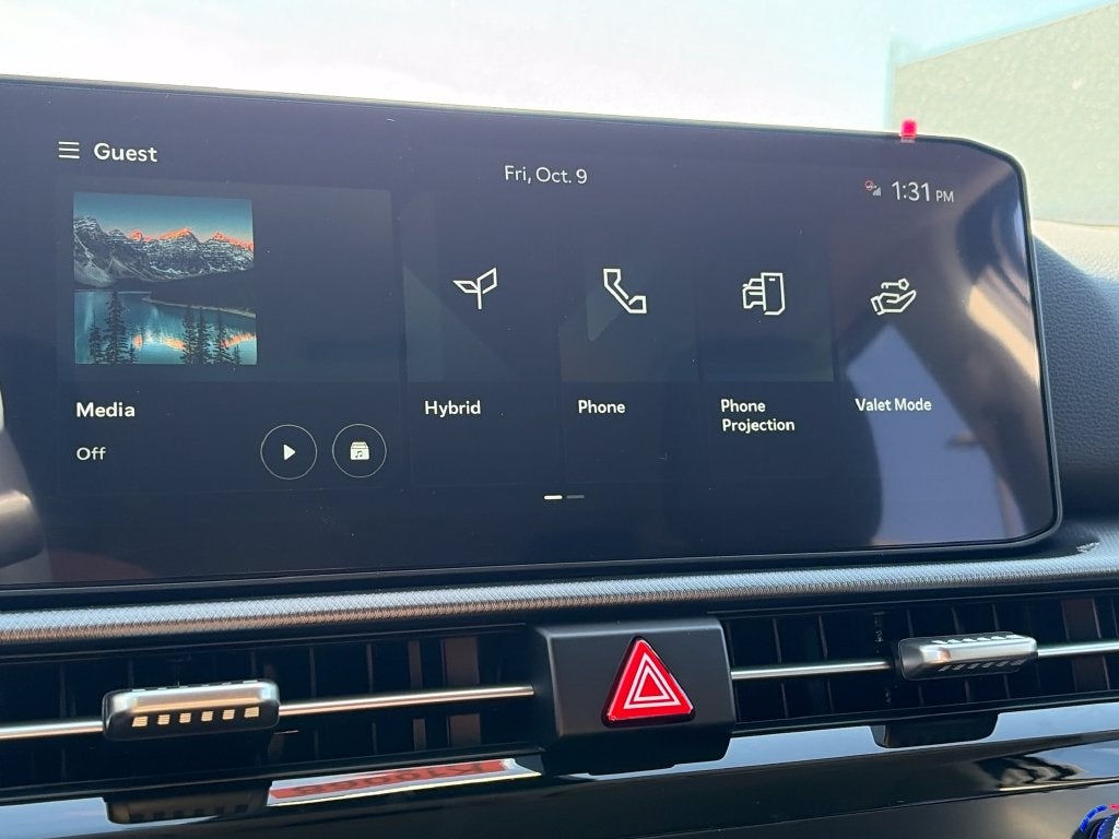 2027 Kia Sportage Hybrid LX