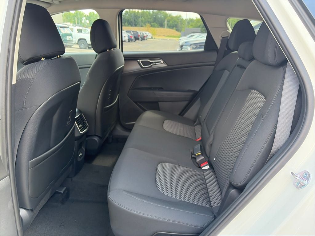 2027 Kia Sportage Hybrid S