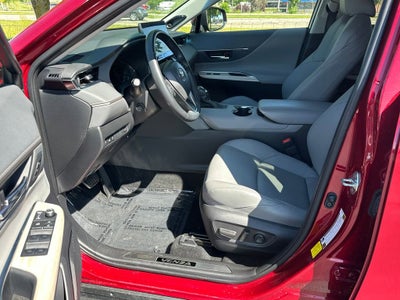 2023 Toyota Venza XLE