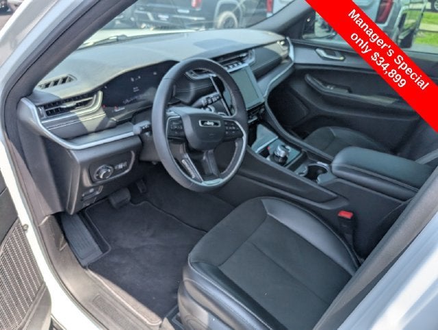 2025 Jeep Grand Cherokee L Altitude X