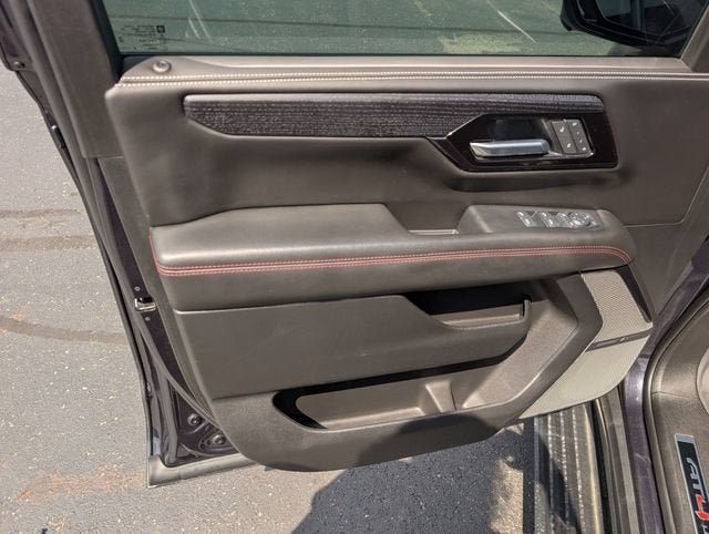 2025 GMC Yukon XL AT4 Ultimate