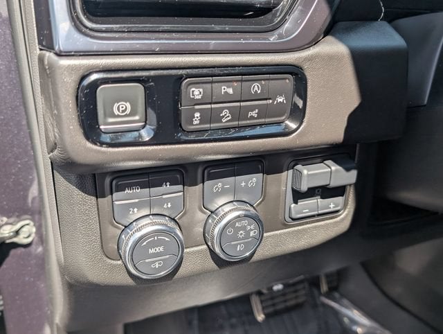 2025 GMC Yukon XL AT4 Ultimate