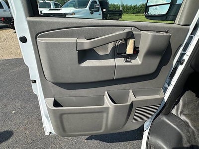 2025 GMC Savana Cargo Work Van