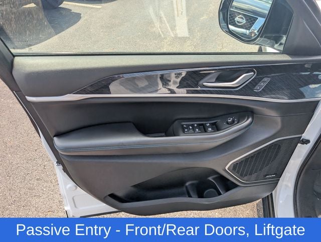 2023 Jeep Grand Cherokee Trailhawk 4xe