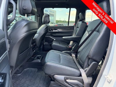 2022 Jeep Wagoneer Series II