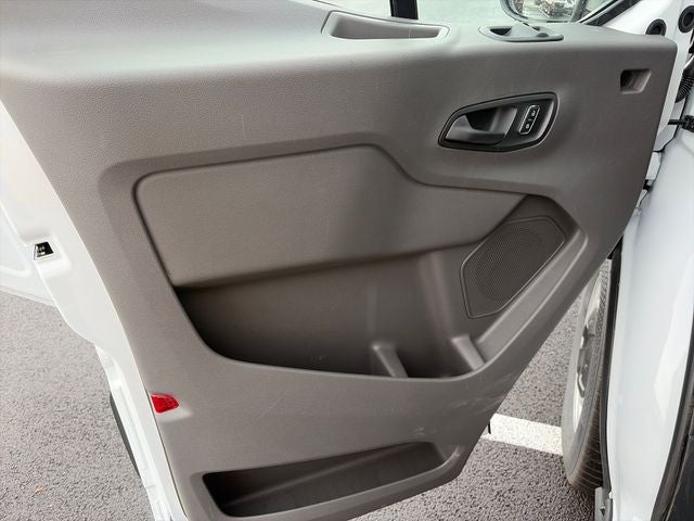 2027 Ford Transit-350 XL