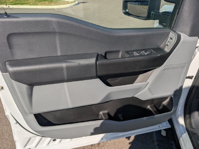2027 Ford F-350SD XL DRW