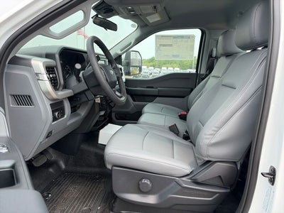 2026 Ford F-600SD XL
