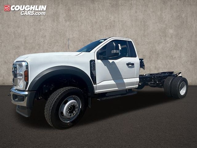 2025 Ford F-600SD XL