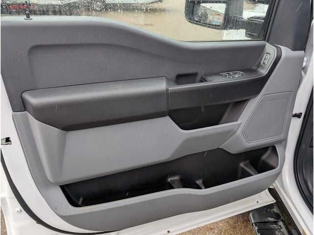 2025 Ford F-600SD XL