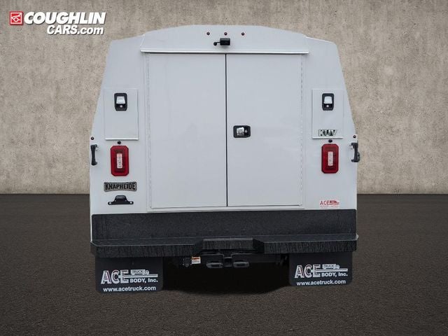 2025 Ford F-600SD XL