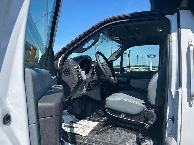 2025 Ford F-750SD Base