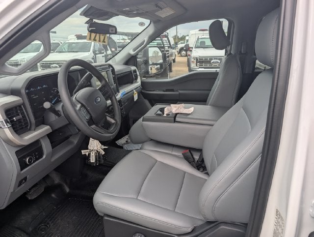 2027 Ford F-550SD XL DRW