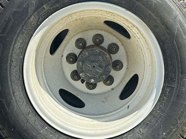 2025 Ford E-350SD Base Cutaway