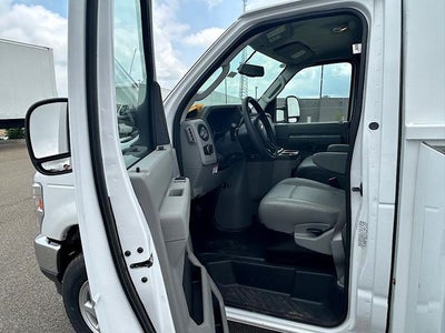 2026 Ford E-350SD Base Cutaway