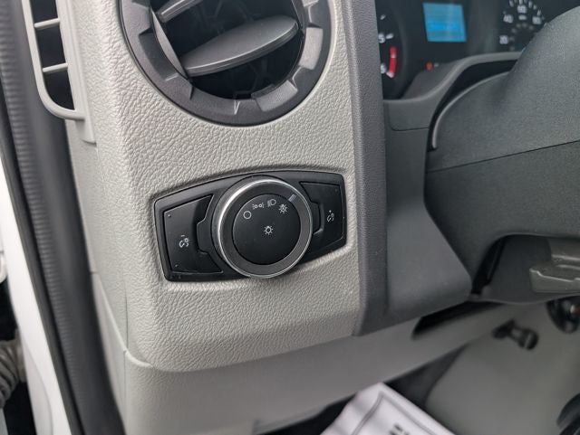 2025 Ford E-350SD Base Cutaway